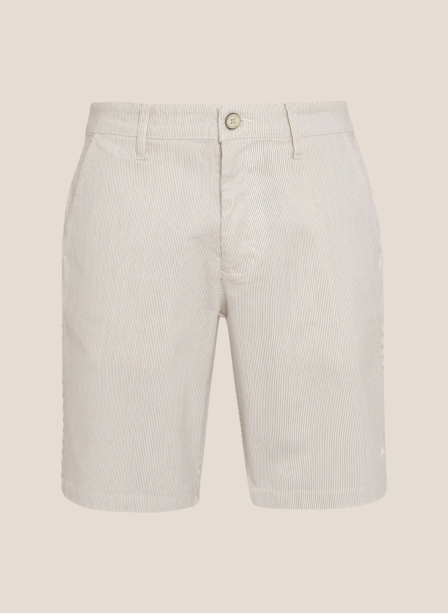 Bermuda masculina off-white com listras finas, vista de frente